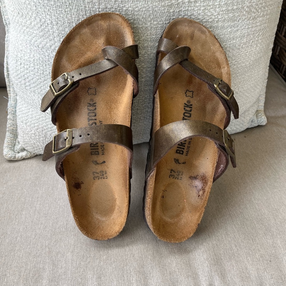 Birkenstock Brown Leather Sandals (EUC)